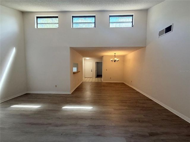 2275 ISLAND RUN, Winter Park, FL 32792