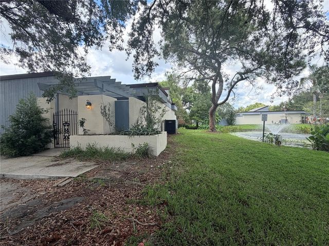 2275 ISLAND RUN, Winter Park, FL 32792