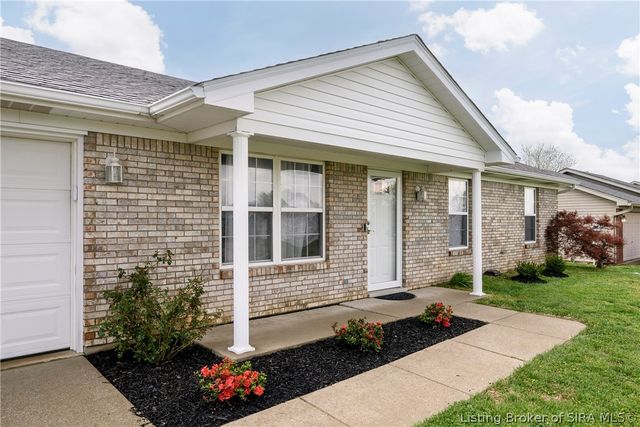 1103 Stonelilly Drive, Jeffersonville, IN 47130