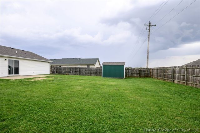 1103 Stonelilly Drive, Jeffersonville, IN 47130