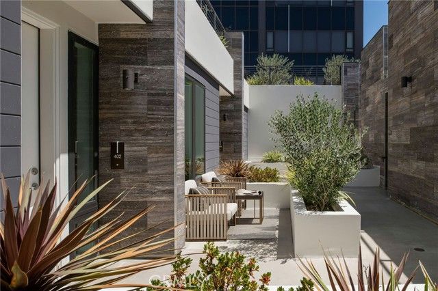 380 Cordova Street 402, Pasadena, CA 91101