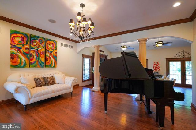 6 EXCALIBUR CT, Rehoboth Beach, DE 19971