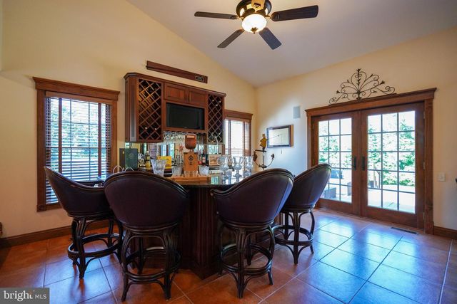 6 EXCALIBUR CT, Rehoboth Beach, DE 19971