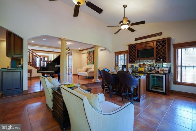 6 EXCALIBUR CT, Rehoboth Beach, DE 19971