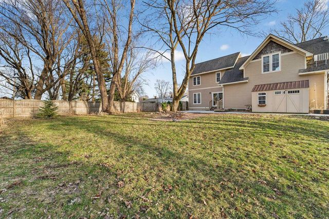 135 Milton STREET, Lake Mills, WI 53551