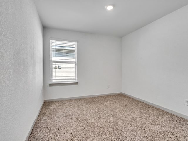818 Betsy Hill Drive, Rosharon, TX 77583