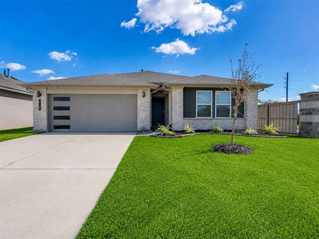 818 Betsy Hill Drive, Rosharon, TX 77583