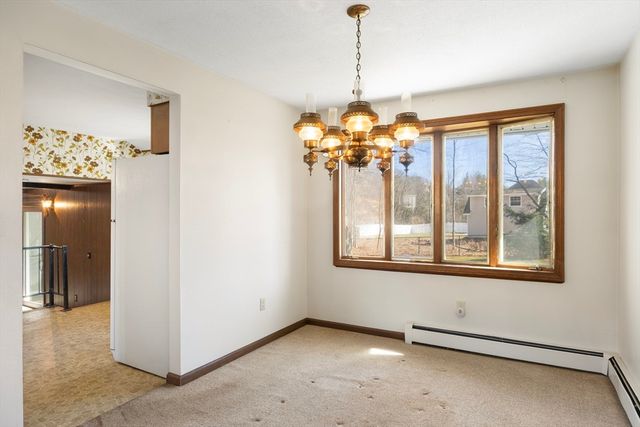 181 Eastwood Dr, Westfield, MA 01085