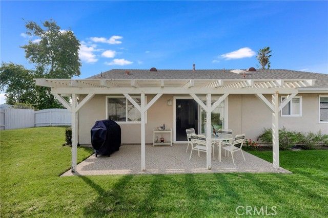 1440 Lexington Court, Camarillo, CA 93010