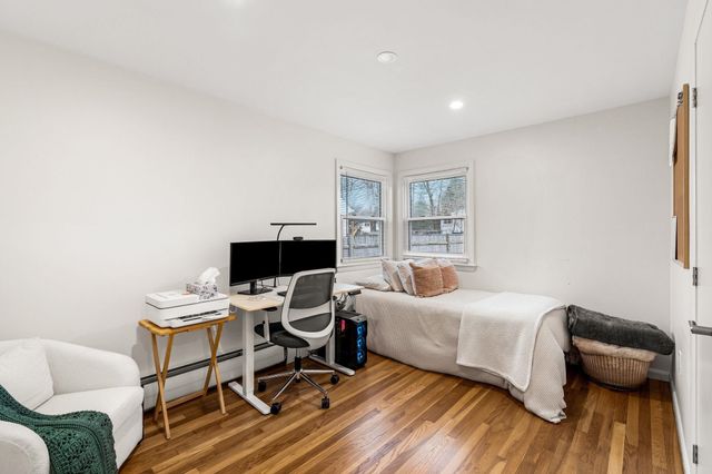 21 Hayden Street, Nashua, NH 03060