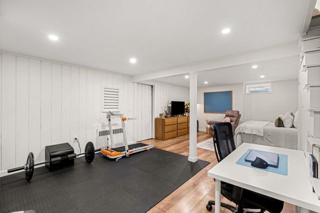 21 Hayden Street, Nashua, NH 03060