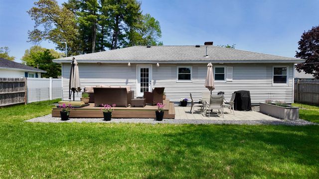 21 Hayden Street, Nashua, NH 03060