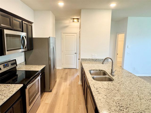 10141 Pappas Drive, Brookshire, TX 77423