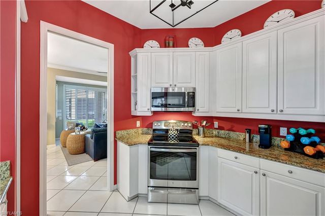 2100 L Ambiance CIR # 101, Naples, FL 34108