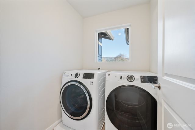 109 Hill Drive, Cathlamet, WA 98612