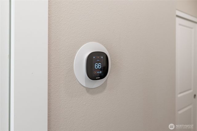 109 Hill Drive, Cathlamet, WA 98612