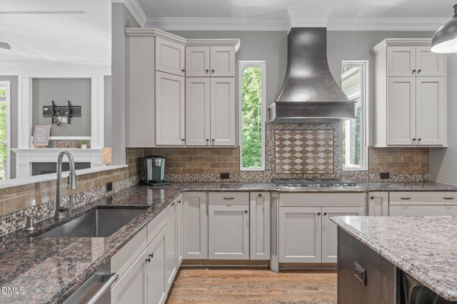 3504 Castelaine Circle, Apex, NC 27539