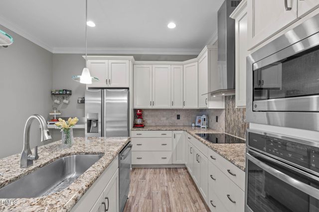 3504 Castelaine Circle, Apex, NC 27539