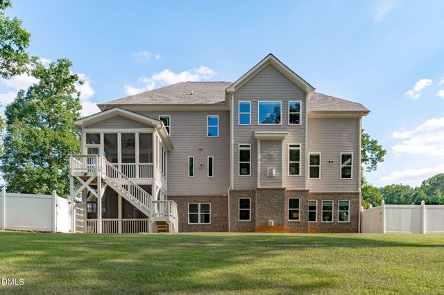 3504 Castelaine Circle, Apex, NC 27539