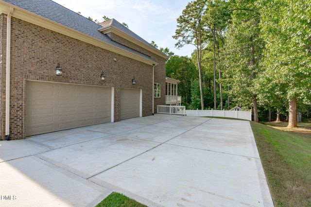 3504 Castelaine Circle, Apex, NC 27539
