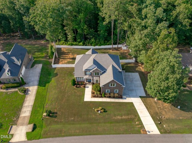3504 Castelaine Circle, Apex, NC 27539