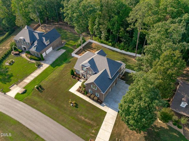 3504 Castelaine Circle, Apex, NC 27539