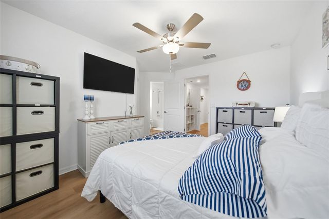 32041 POWDERPUFF MIMOSA DRIVE, San Antonio, FL 33576
