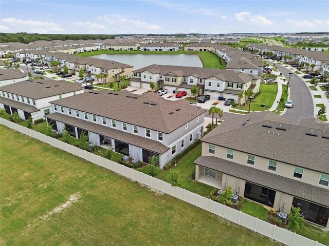 32041 POWDERPUFF MIMOSA DRIVE, San Antonio, FL 33576
