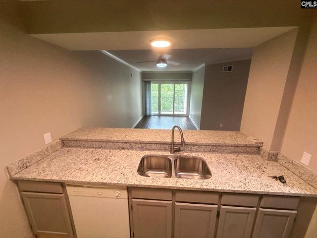 2002 Greene Street 310, Columbia, SC 29205