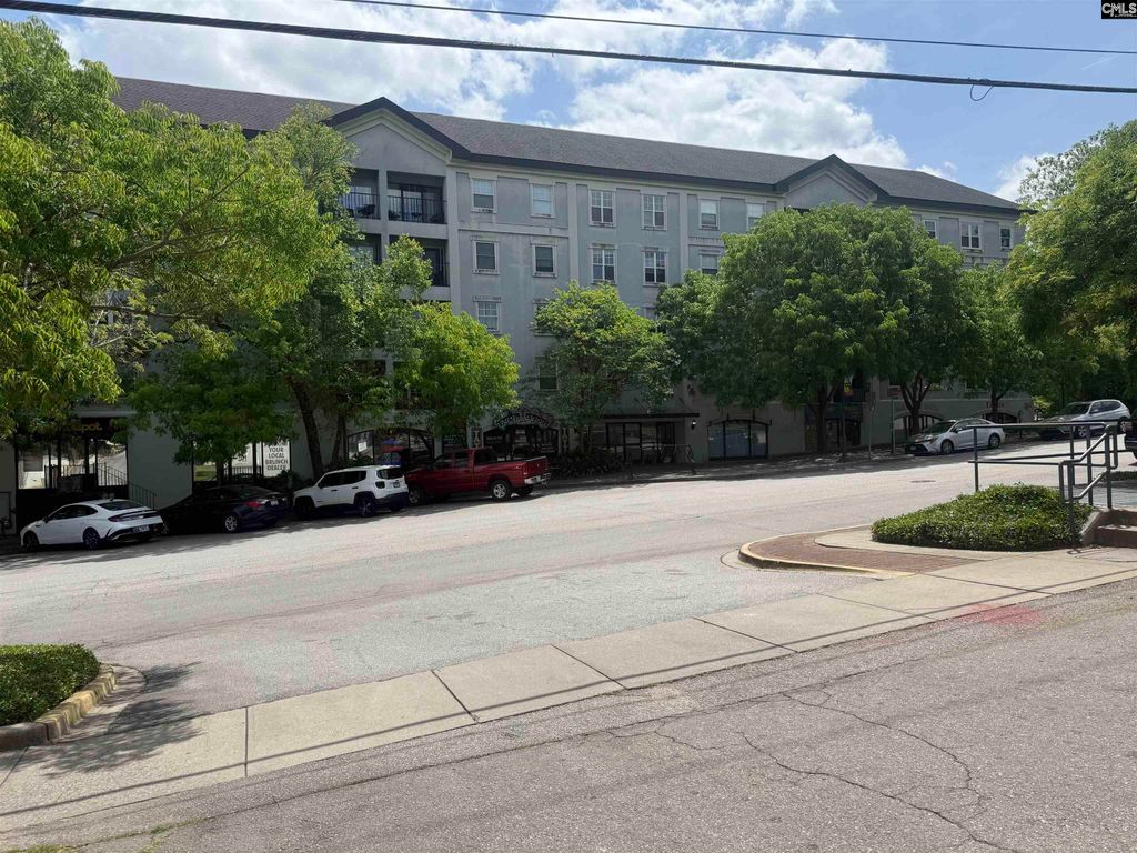 2002 Greene Street 310, Columbia, SC 29205