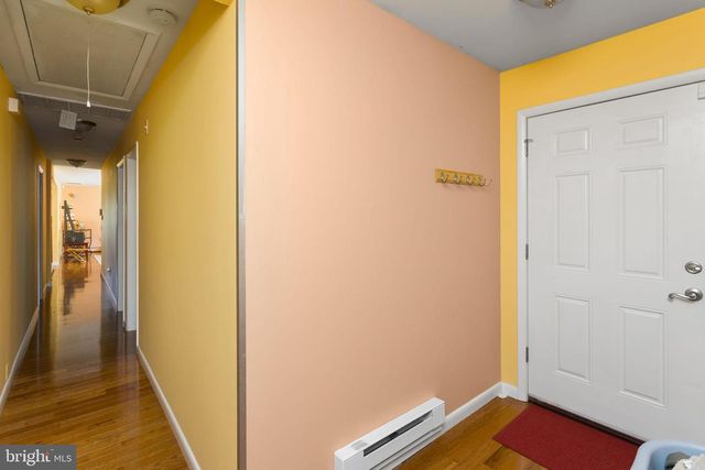 261 MILL LN W, Columbus, NJ 08022