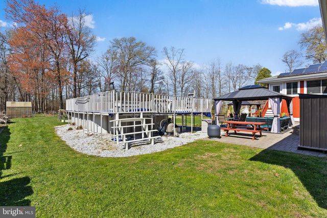 261 MILL LN W, Columbus, NJ 08022