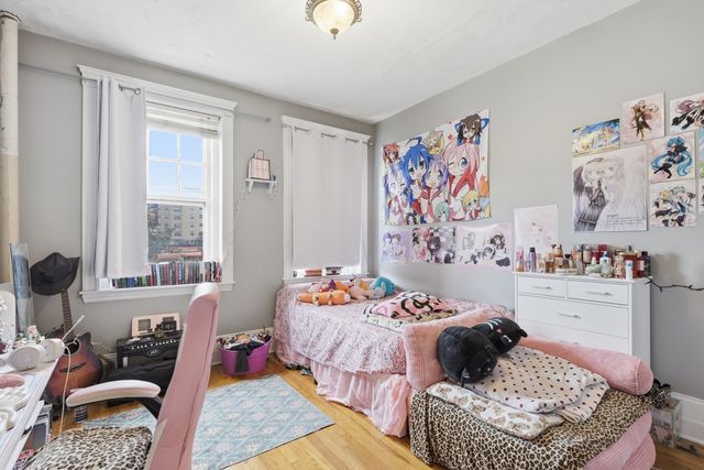 1572 Commonwealth Ave 6, Boston, MA 02135