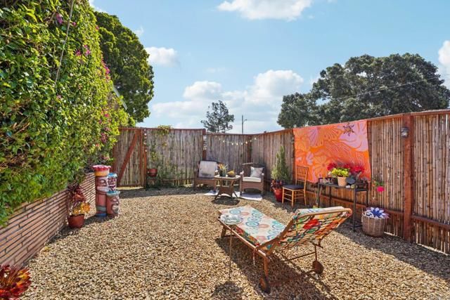 437 Court Ave, Ventura, CA 93003