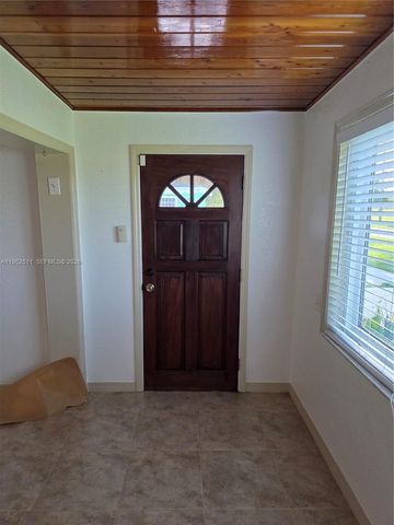 4321 Kirby Loop Rd, Fort Pierce, FL 34981