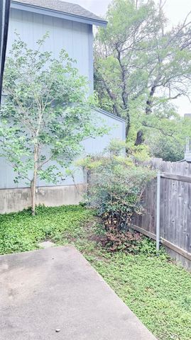 1411 Gracy Farms LN unit #96, Austin, TX 78758