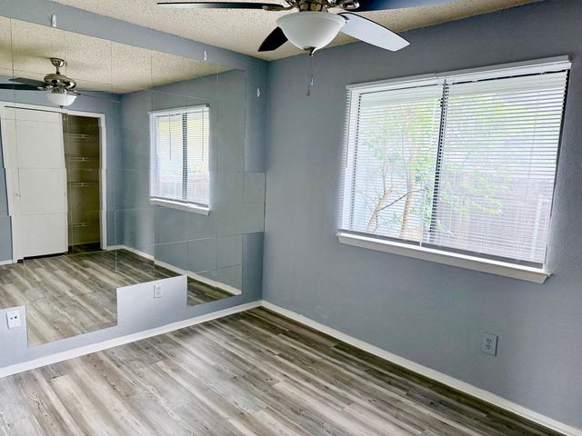 1411 Gracy Farms LN unit #96, Austin, TX 78758