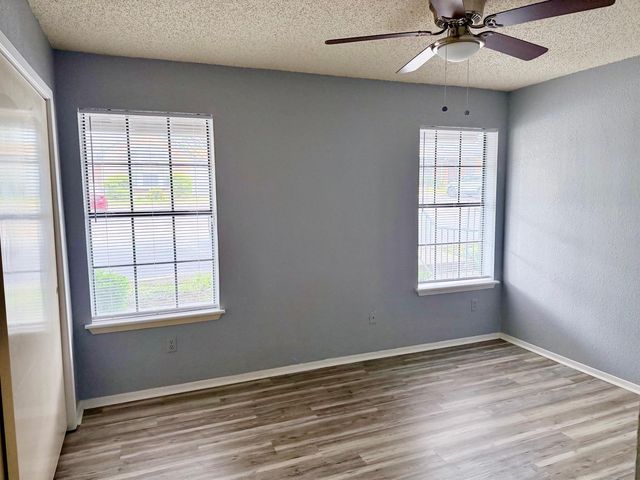 1411 Gracy Farms LN unit #96, Austin, TX 78758