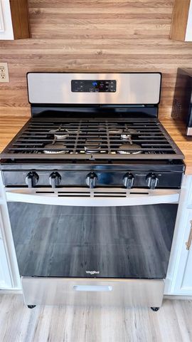 1411 Gracy Farms LN unit #96, Austin, TX 78758