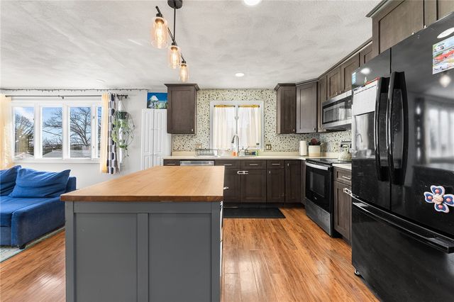 465 Buchanan Street, Pawtucket, RI 02860