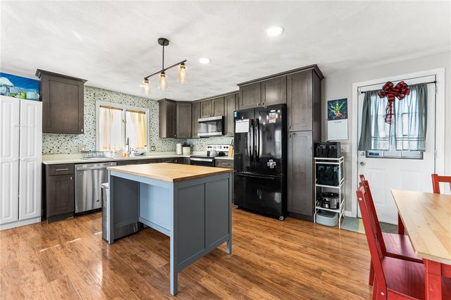 465 Buchanan Street, Pawtucket, RI 02860