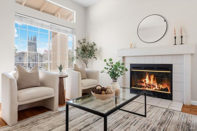 106 Genoa Ct, Vacaville, CA 95688