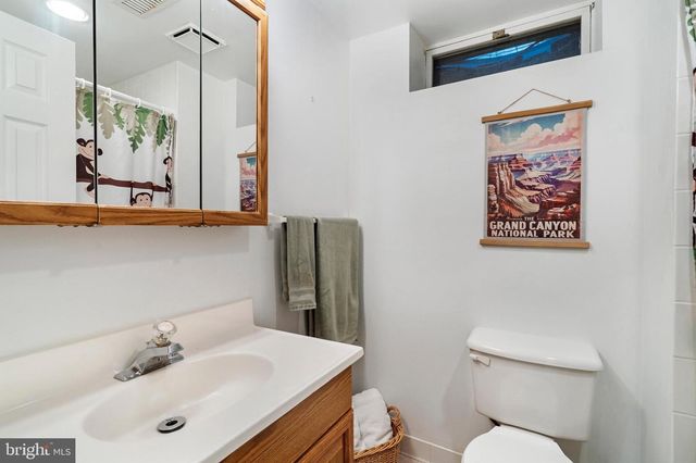5804 OAK MOSS TER, Burke, VA 22015
