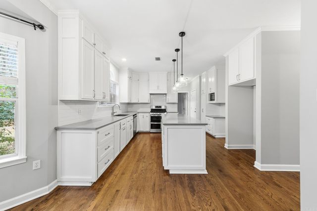 1715 Royal Drive, Conway, AR 72034