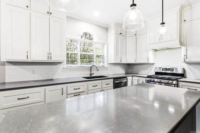 1715 Royal Drive, Conway, AR 72034