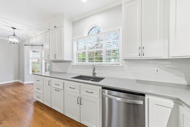 1715 Royal Drive, Conway, AR 72034