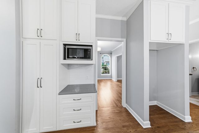 1715 Royal Drive, Conway, AR 72034