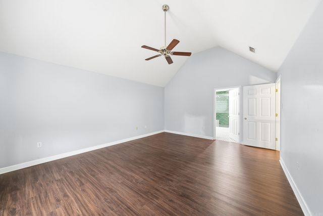 1715 Royal Drive, Conway, AR 72034