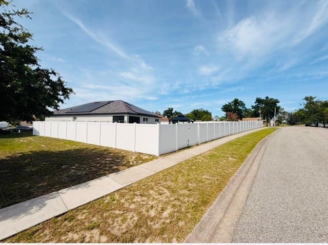 188 TRACY COURT E, Haines City, FL 33844