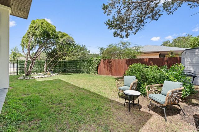21408 Lakefront DR, Lago Vista, TX 78645